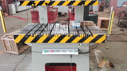 液壓沖床工作臺部分