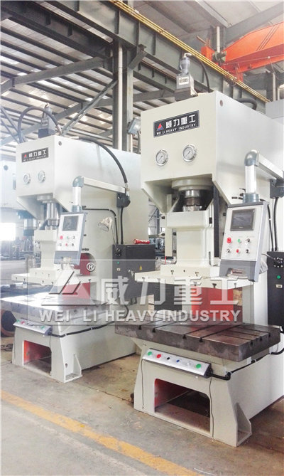 液壓沖床定位精度與環(huán)境溫度及坐標軸有關系1