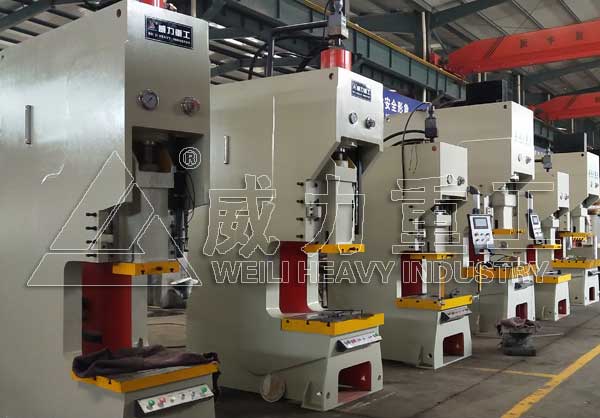 液壓沖床廠家車間現貨